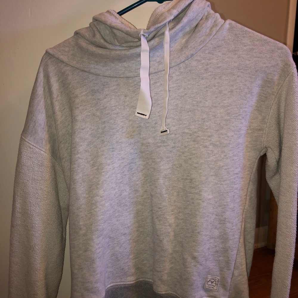 American Eagle women’s sweatshirt